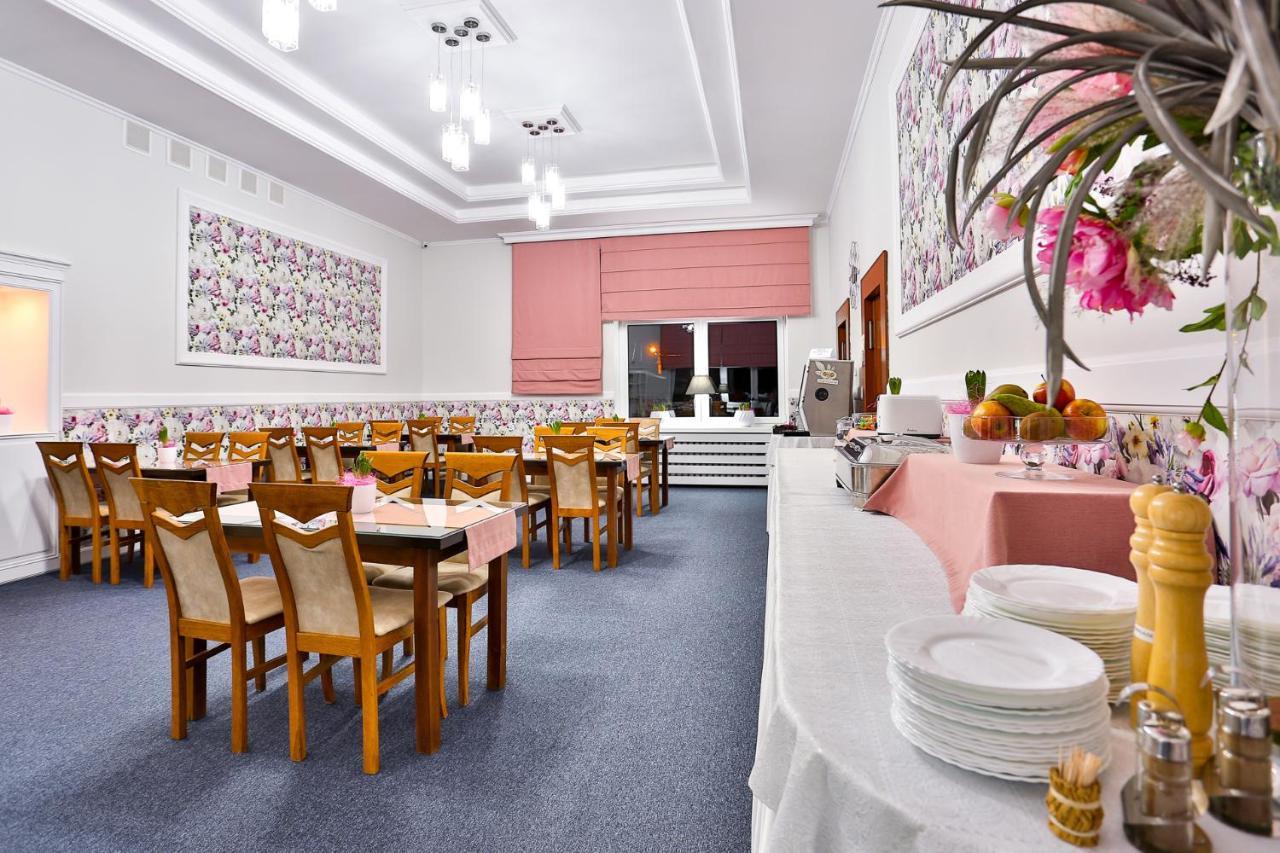 Hotel Wiosna Rabka Luaran gambar